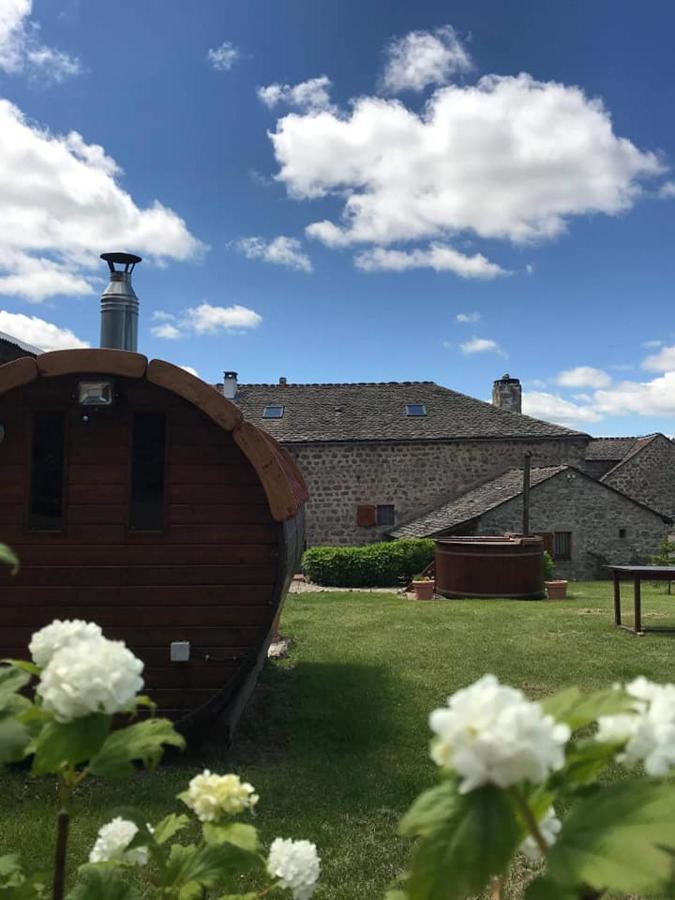 La Pierre Trouee Chambre D'Hotes Chateauneuf-de-Randon Exterior photo